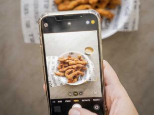 El dilema de los restaurantes con los influencers