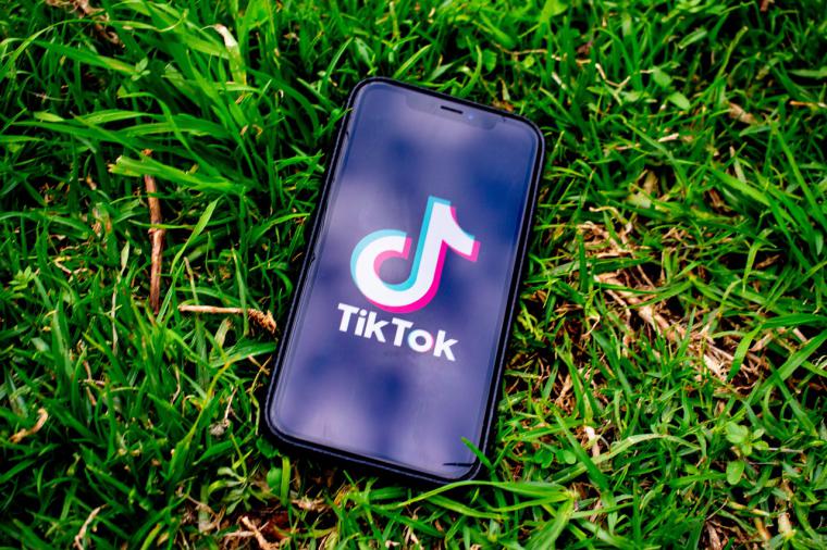 TikTok Lite: La aplicación que la UE quiere prohibir por ser 'más adictiva que el tabaco'