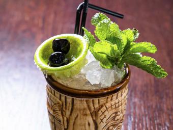 ¿Sabes cuáles son las bebidas alcohólicas más refrescantes y que menos engordan?