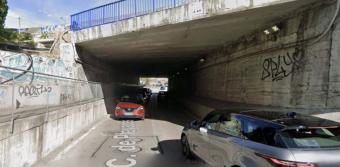 Vecinos de Aravaca y Valdemarín piden mejorar el paso peatonal bajo la A-6