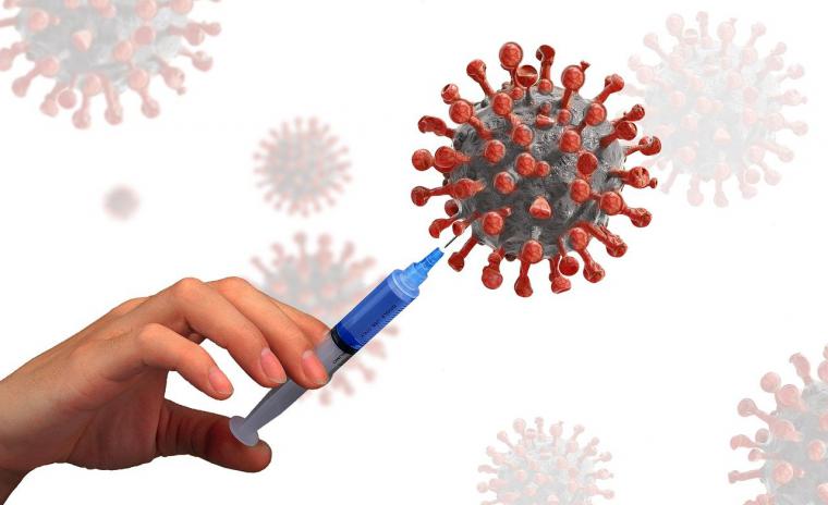 La campaña de vacunación conjunta de gripe y covid empezará a final de septiembre