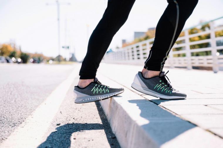 Zapatillas deportivas para hombre: calidad, rendimiento y estilo